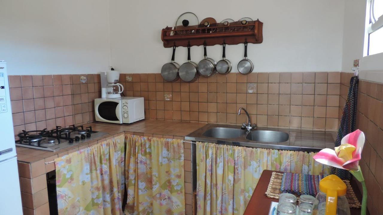 Chez Regine Apartment เลอ โฮแบร์ ภายนอก รูปภาพ
